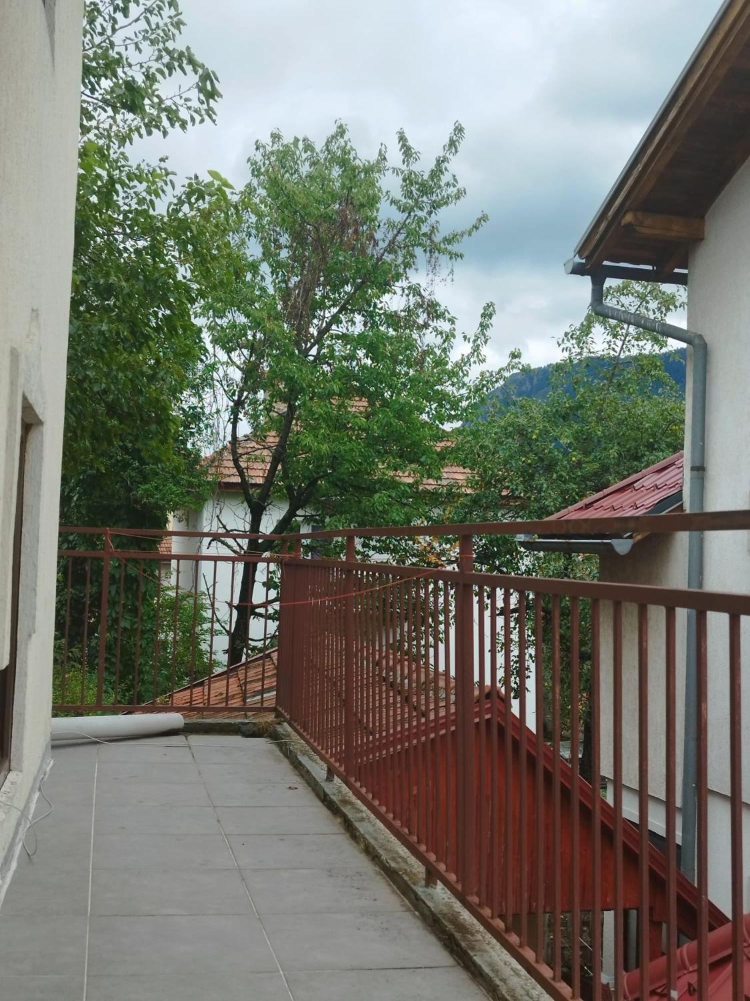 Budget Rooms Vratnik - Amazing Views Szarajevó Kültér fotó
