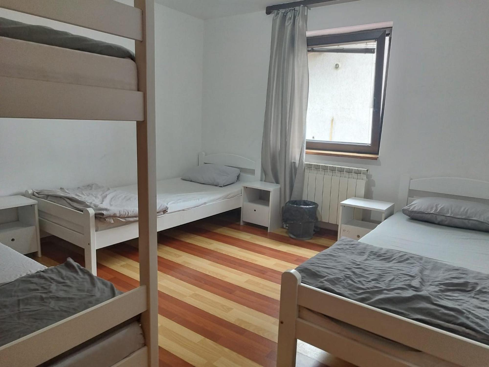 Budget Rooms Vratnik - Amazing Views Szarajevó Kültér fotó